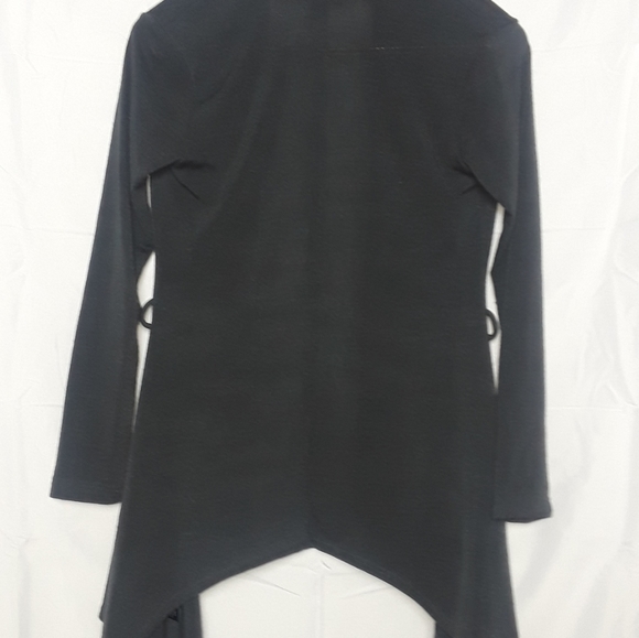 XXI Size M  Grey Cardigan - Picture 2 of 4